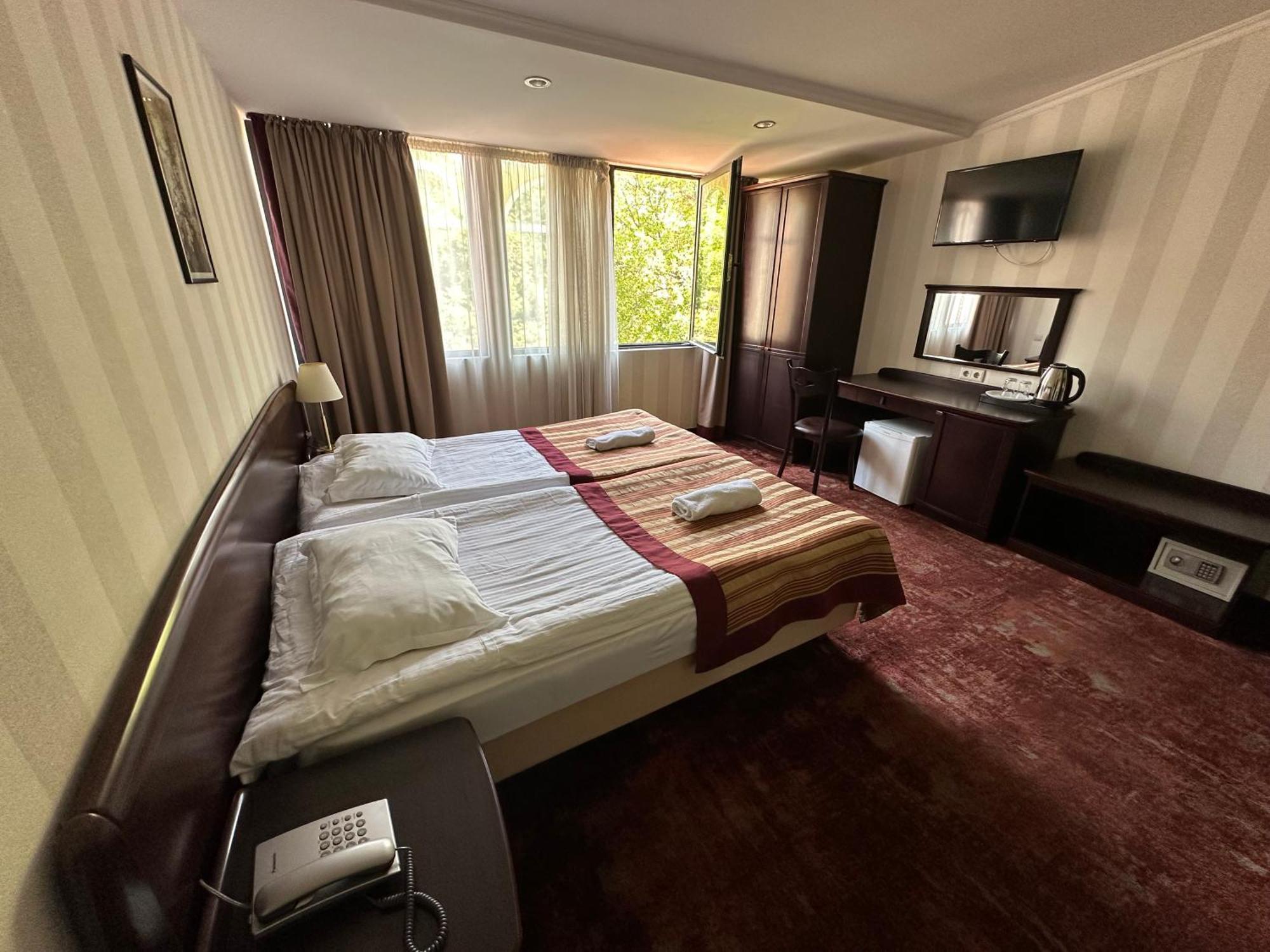Hotel Beka Palace تبليسي المظهر الخارجي الصورة